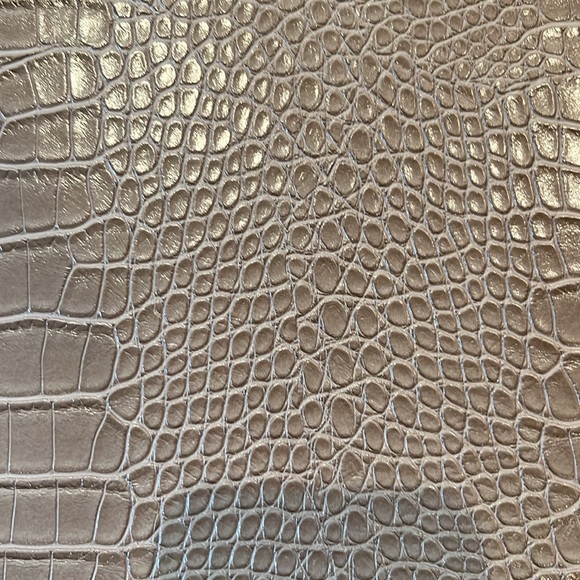 Chic Geeks MacBook Hard Cover - Picture 4 of 5